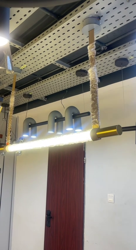 Linear dropLight